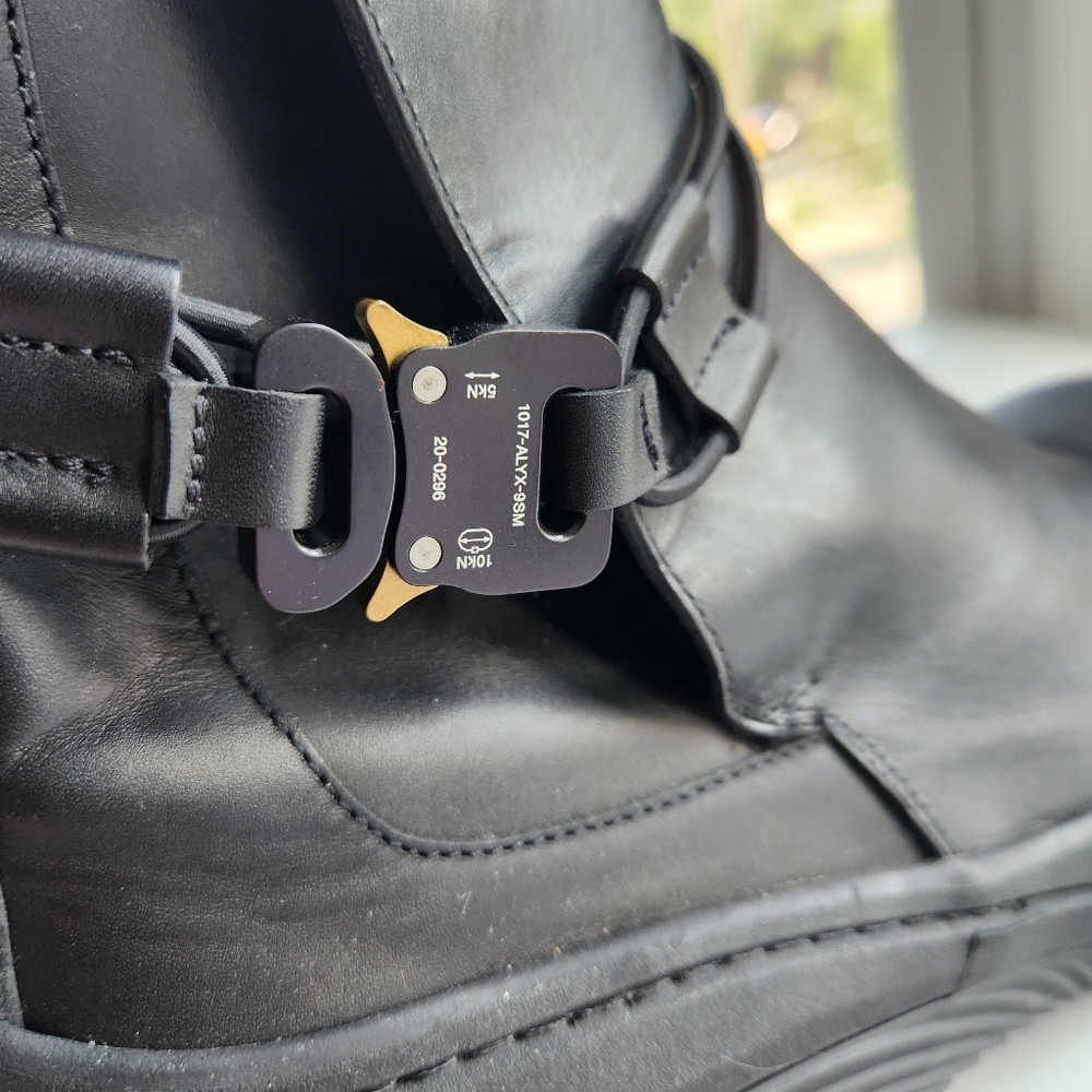1017 ALYX 9SM Black Buckle Fixed SKX Sole Chelsea Boots size 45 BNWOB - Picture 6 of 15